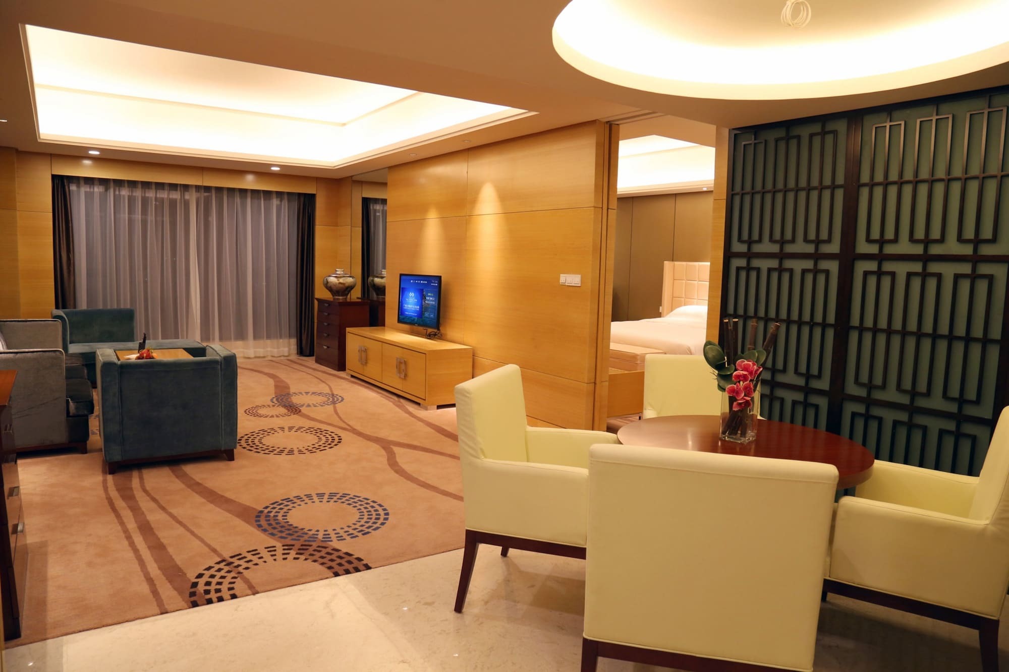 Guangzhou Changfeng Gloria Plaza Hotel Exterior foto